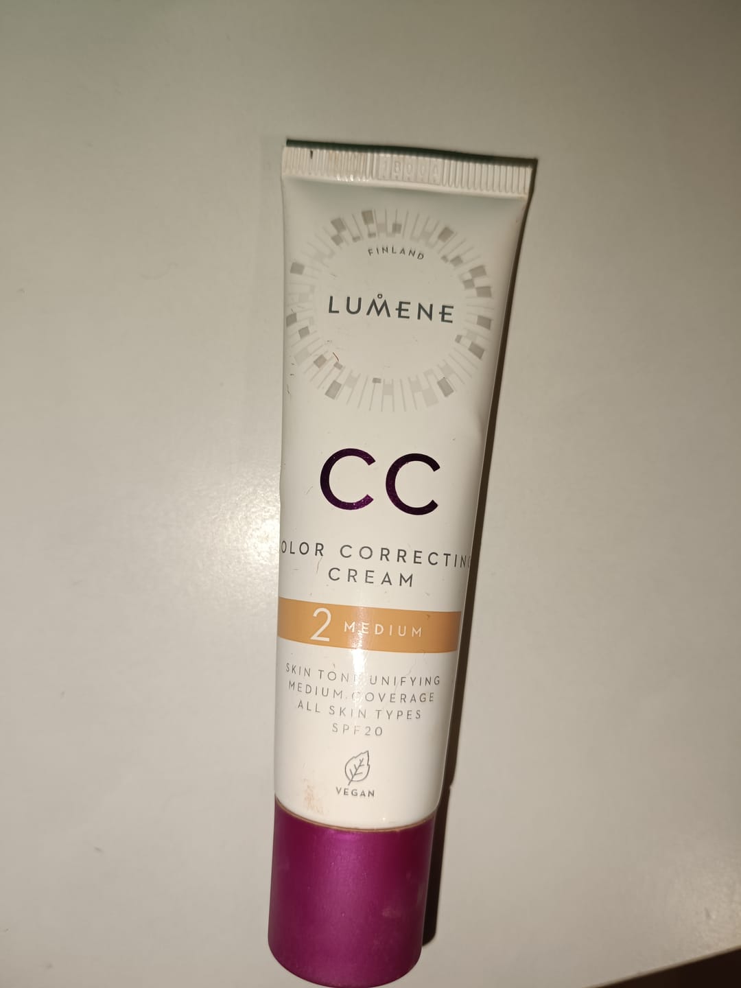 Customer photo review of Lumene CC cream - Веган CC Крем "Абсолютно съвършенство" 7в1 SPF 20