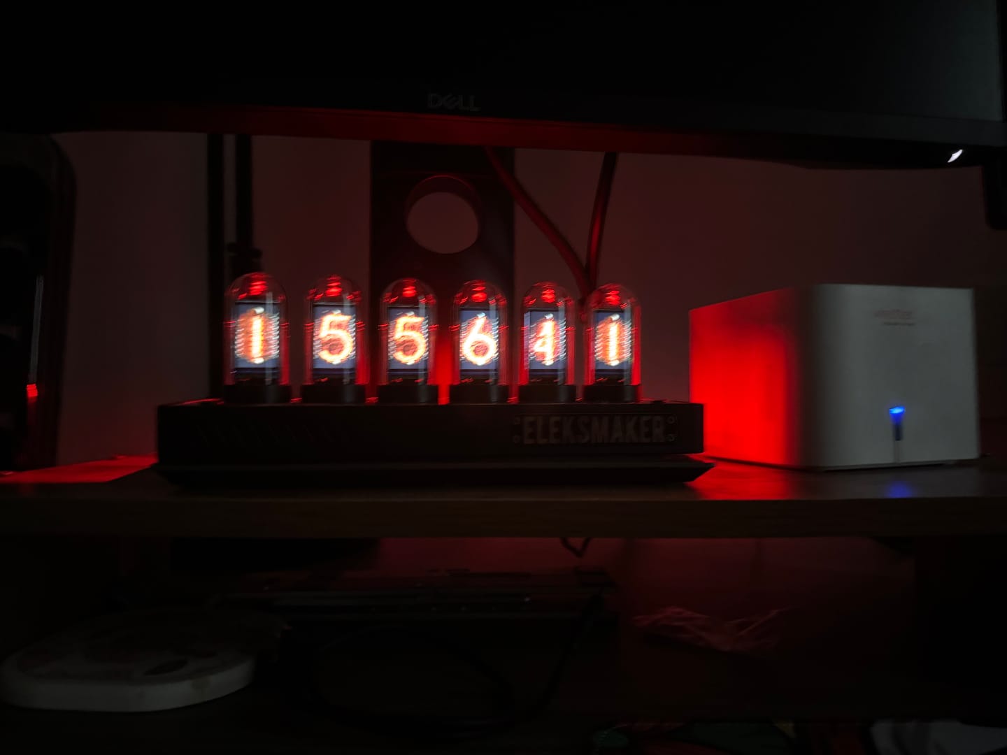 Customer photo review of EleksTube IPS Pro GEN3 Limited Edition 6-Bit Digital Clock