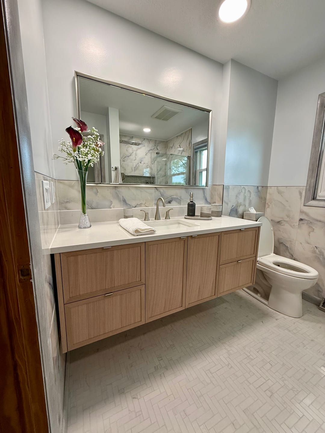 Customer photo review of Cape Breton 60" Wall Mount White Oak Bathroom Vanity
