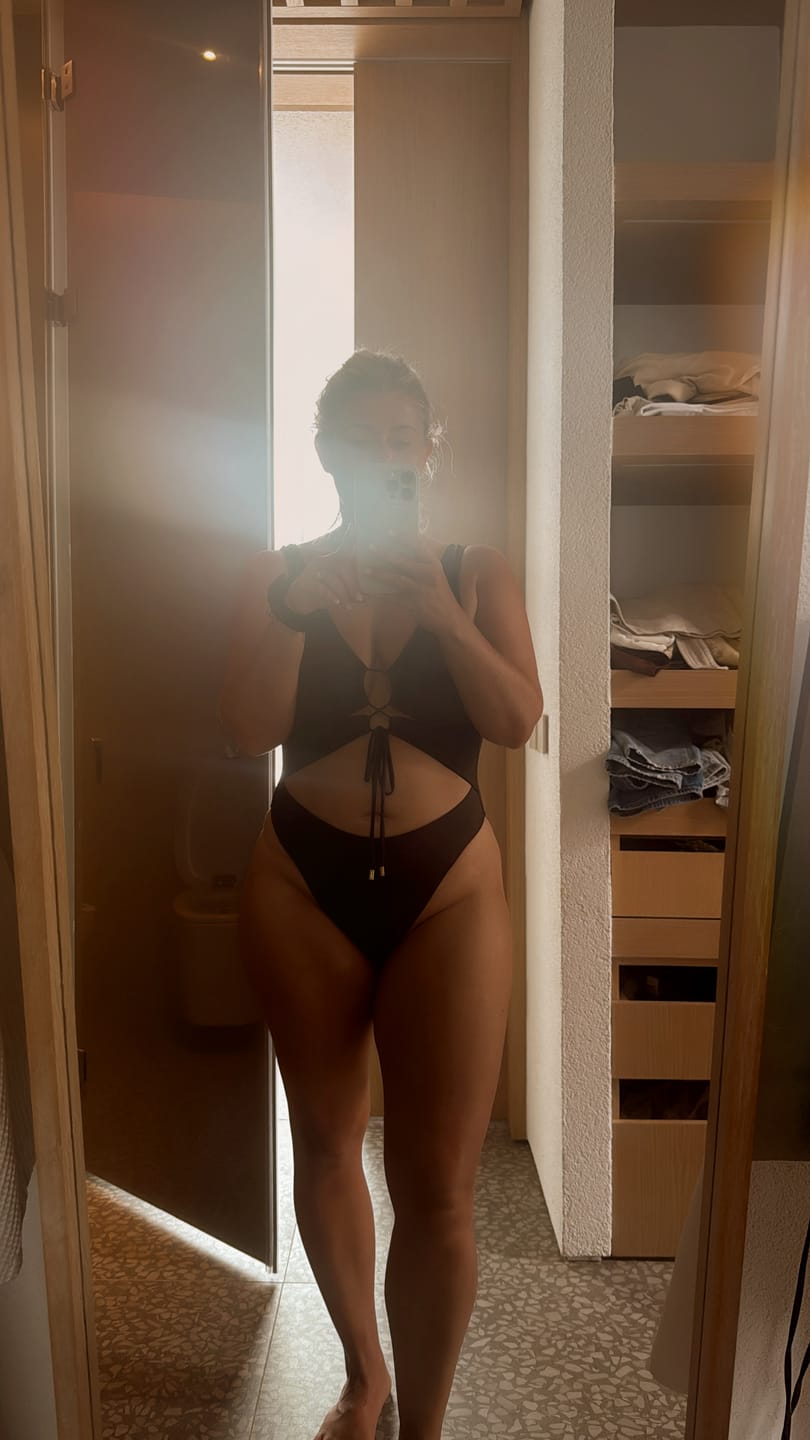 Customer photo review of Carib One Piece // Eucalyptus