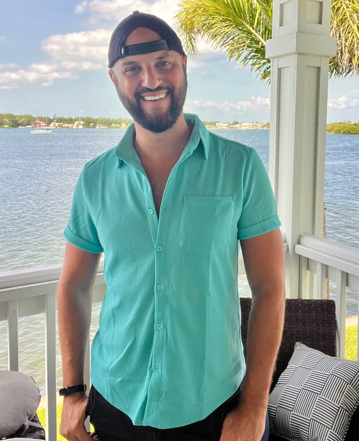 Customer photo review of Men's Casual Waffle Short Sleeve Button Up Summer Loose Fit Beach Shirt