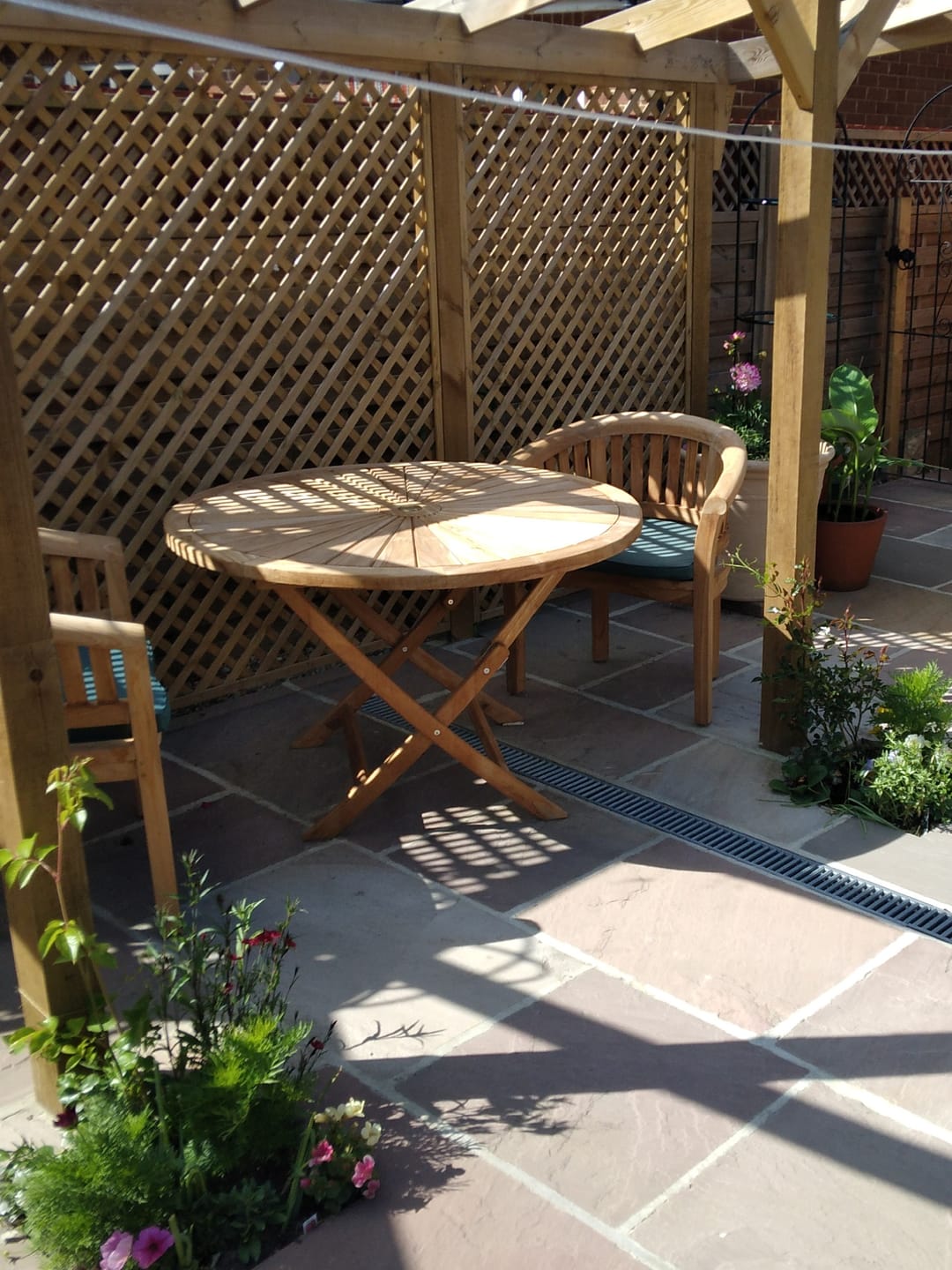 Customer photo review of Teak 120cm Sunshine Set with 4 San Francisco Chairs