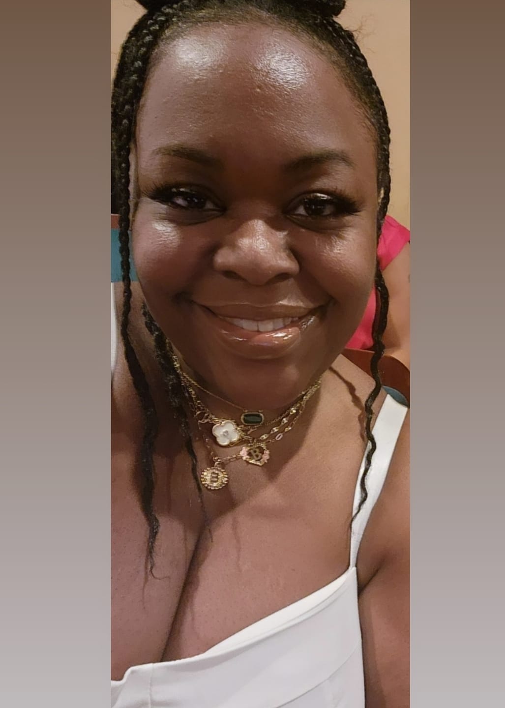 Customer photo review of Stone Pendant Necklace