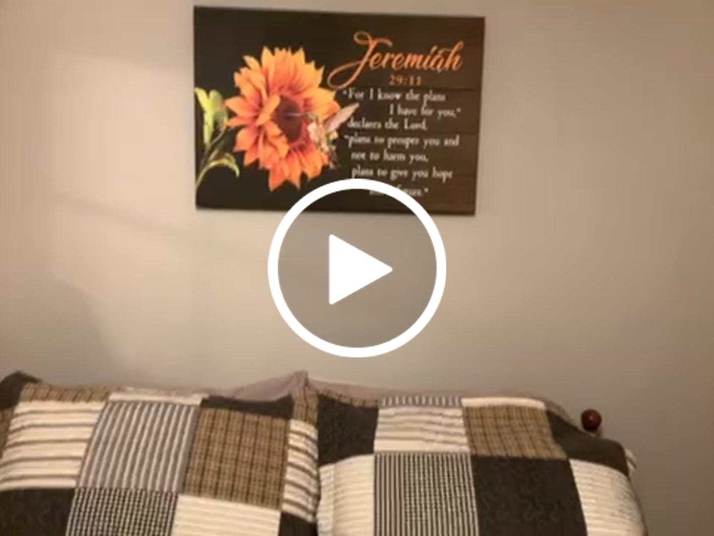 Customer video review of Jeremiah 29:11 For I Know The Plans I Have For You, Hummingbird Sunflower, Wall Art Canvas