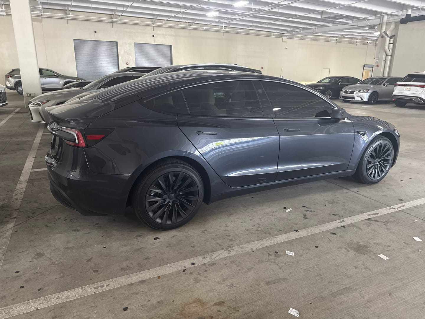 Customer photo review of TESPLUS 18'' Arachnid Style Wheel Cover for Model 3