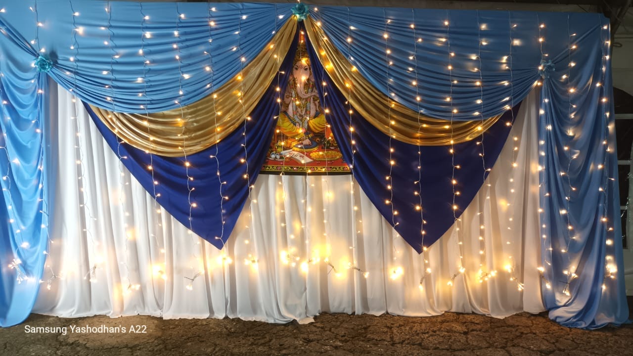 Customer photo review of Curtain Fairy Lights