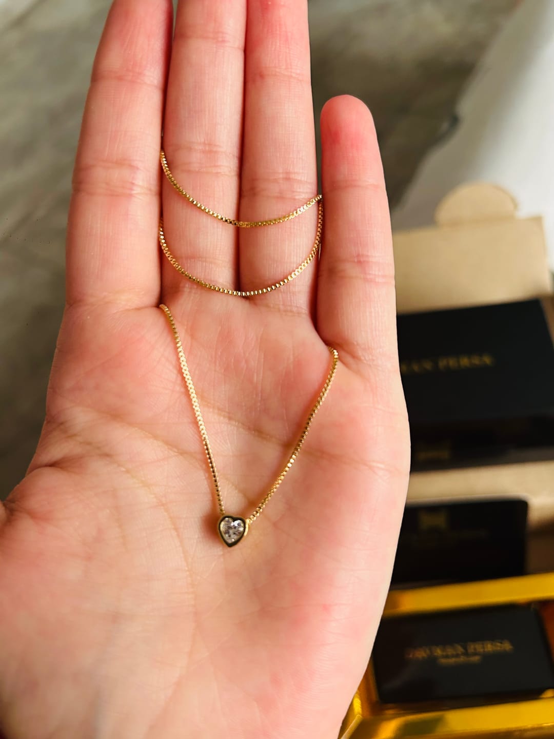 Customer photo review of Cadena Corazón Cristal en Oro laminado 18k Para Dama