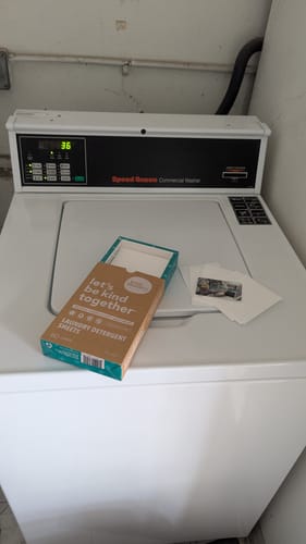 Customer photo review of Laundry Detergent Sheets