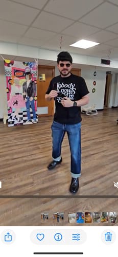 Customer photo review of Waylon Jennings Nobody Knows Tee Shirt