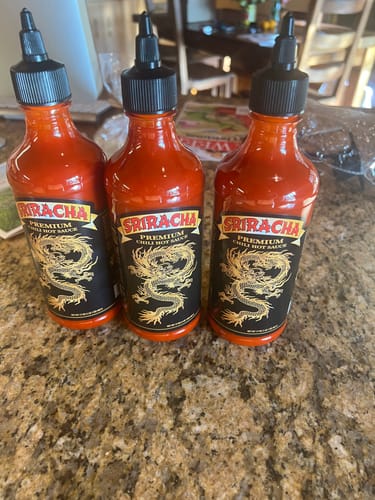 Customer photo review of Underwood Ranches Dragon Sriracha Hot Sauce