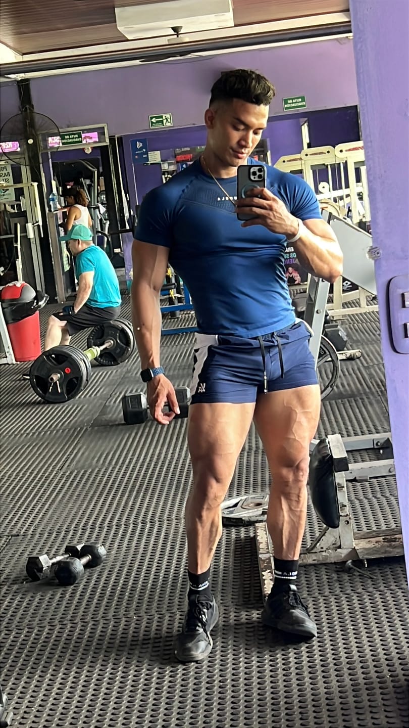 Customer photo review of 101 Bodybuilding Short Shorts