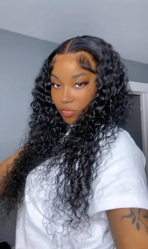 Customer photo review of MORE FACE Deep Wave Curly Human Hair Wigs 13x4 13x6 Transparent Lace Front Human Hair Wigs
