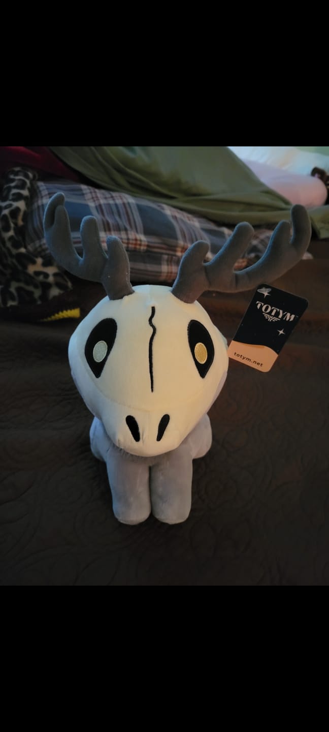 Customer photo review of 'Wendell' the Wendigo 🦌 | Plush