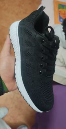 Customer photo review of Ortho Sport Max Zapatillas ortopédicas para el dolor de pies