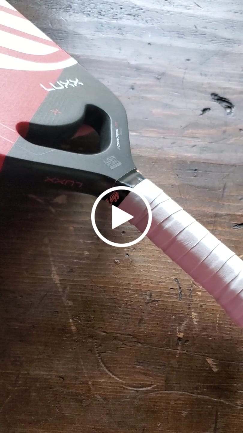 Customer video review of Hybrid Overgrip