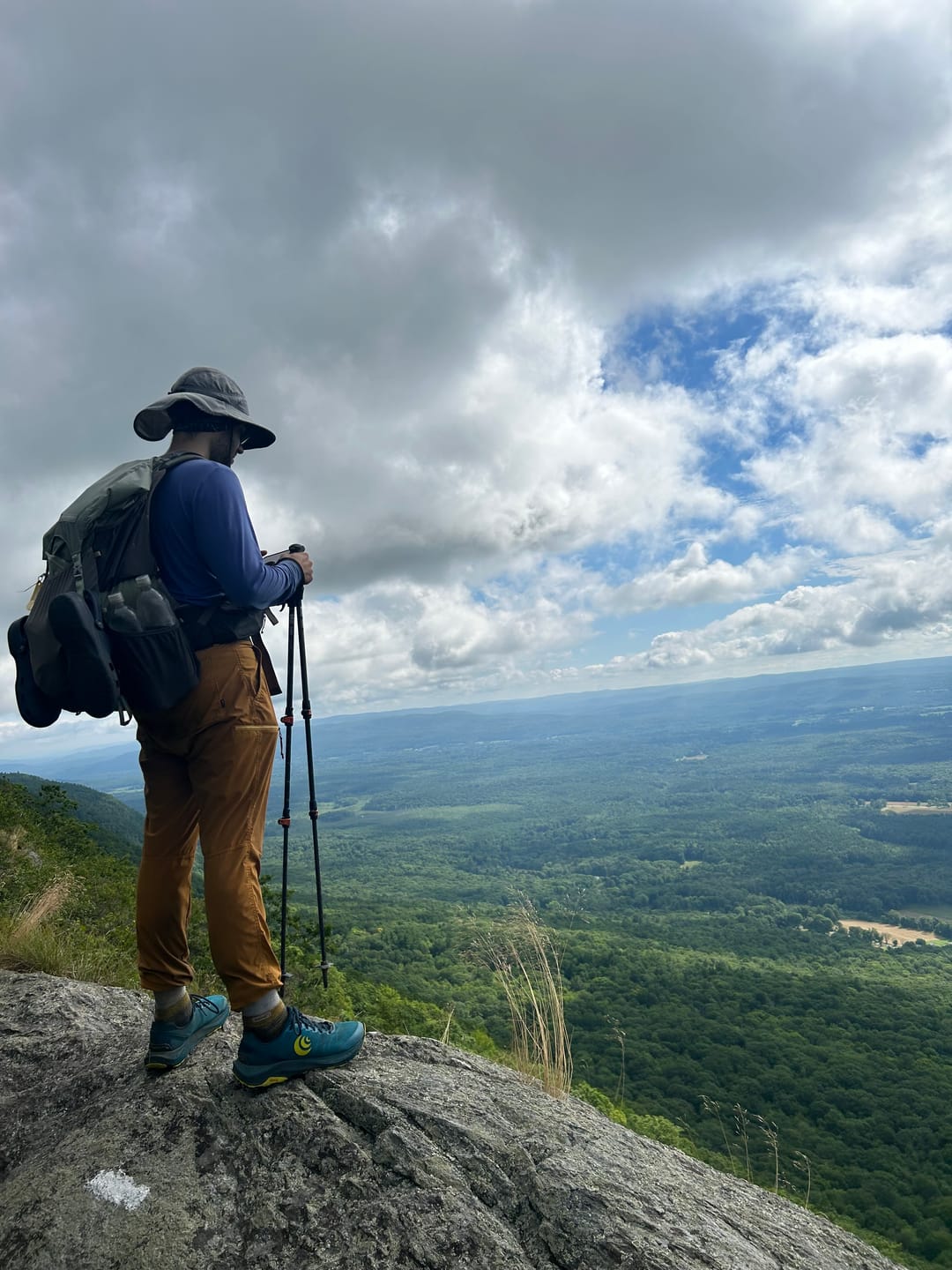 Customer photo review of Mariposa 60 Backpack