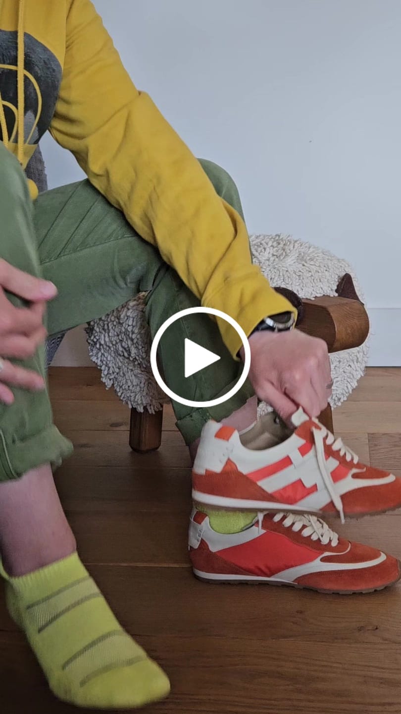 Customer video review of Willow All Day Trainers - Orange