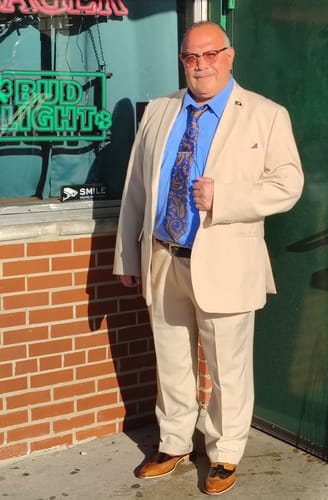 Customer photo review of Blue Golden Paisley silk Necktie Pocket Square Cufflinks Set