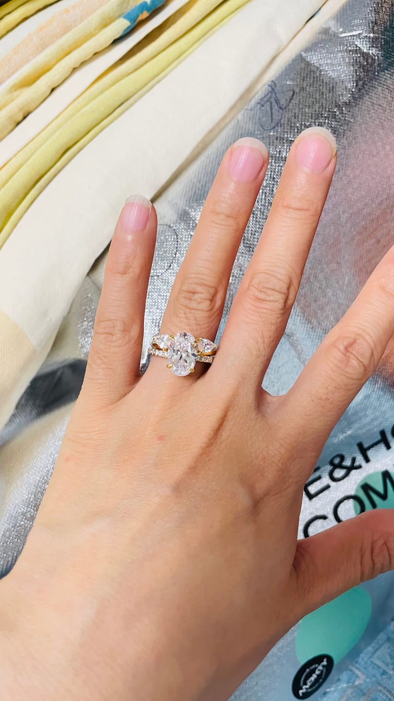 Customer photo review of S925 Unique 4.0Ct Oval Cut Insert Wedding Ring Set For Women In Sterling Silver