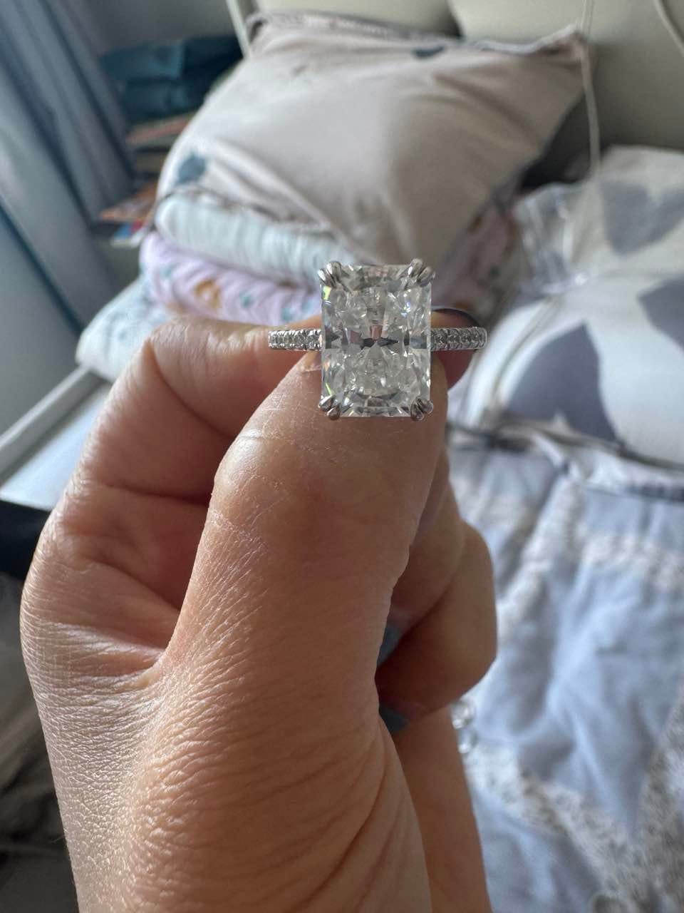 Customer photo review of S925 4.5Ct Radiant Cut Engagement Ring Moissanite/Simulated Diamond Solitaire Stackable Travel Ring For Women