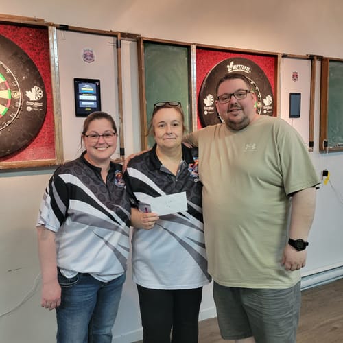 Customer photo review of Maxcorners Basic Darts Repeat Dartboard Mutilcolor Options Personalized Name, Team Name 3D Shirt For CGC