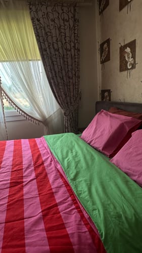 Customer photo review of Cozy Home Popping Colors Tek Kişilik Lastikli Çarşaflı Nevresim Takımı Dusk Mavi