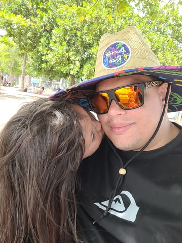 Customer photo review of Mis Raíces Orange