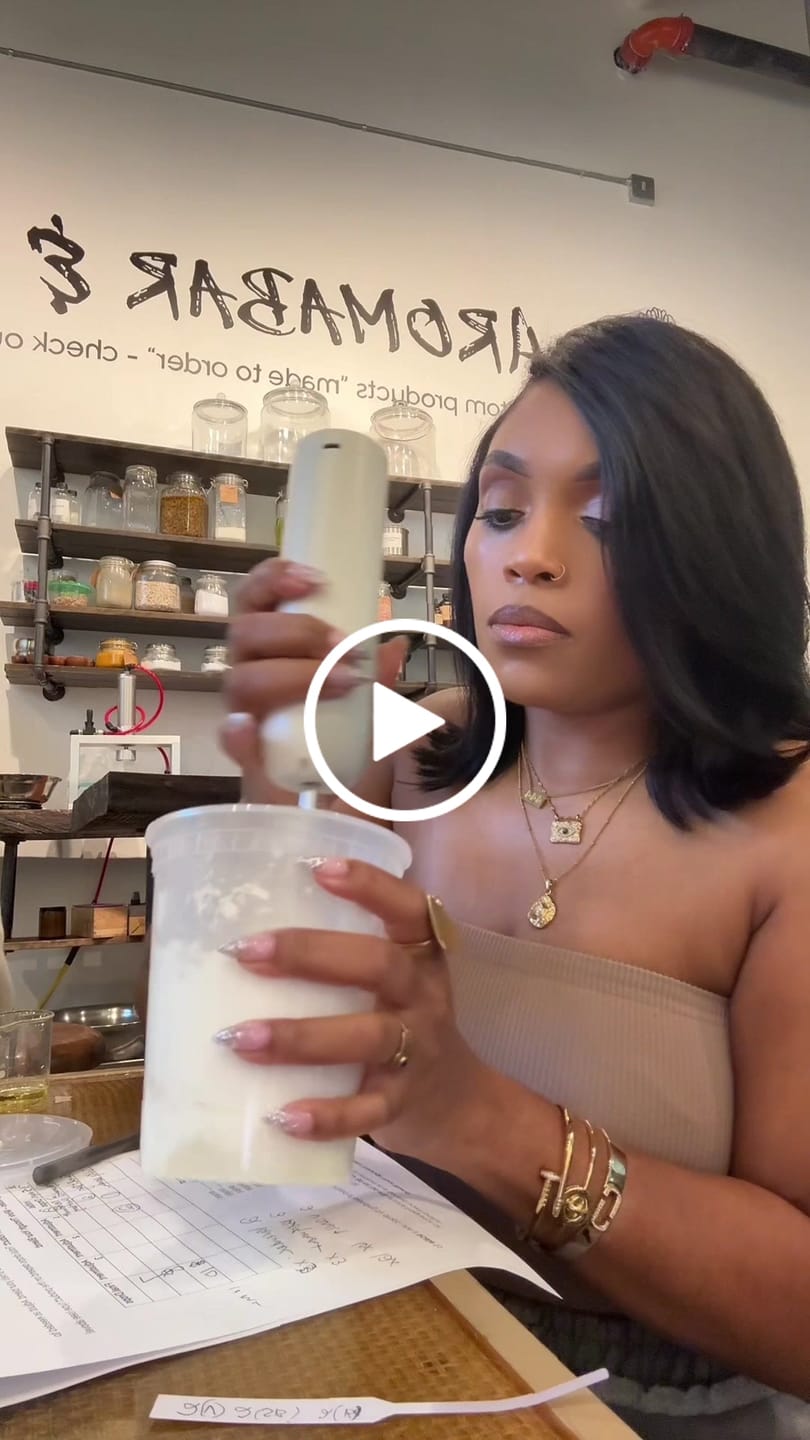 Customer video review of Essential Oil & Fragrance Blending Class | Make Custom Scented Body Butters, Candles, Soap and More!