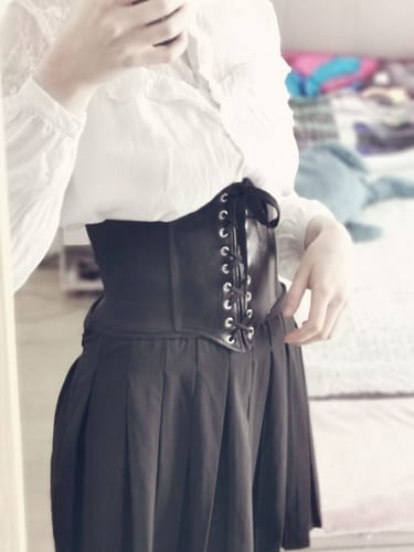 Customer photo review of Evira PU Leather Corset Belt