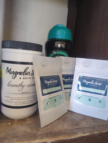 Customer photo review of Laundry Wash Sample 4 Pack