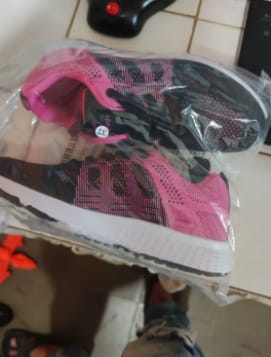Customer photo review of Ortho Sport Max Zapatillas ortopédicas para el dolor de pies