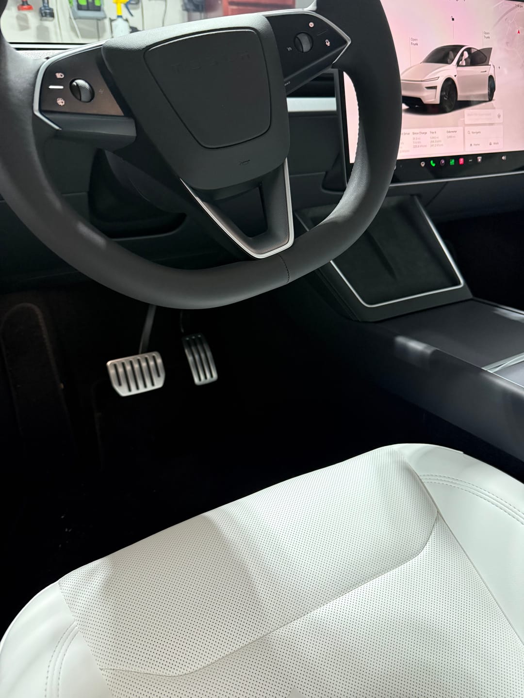 Customer photo review of Self-flip Lock Aluminum Performance Foot Pedal Set for Tesla Model 3/Y