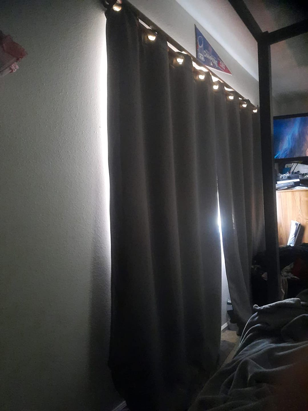 Customer photo review of Hussein 4 Layers OEKO Certified Soundproof Thermal 100% Blackout Anti-Dust Premium Custom Curtain
