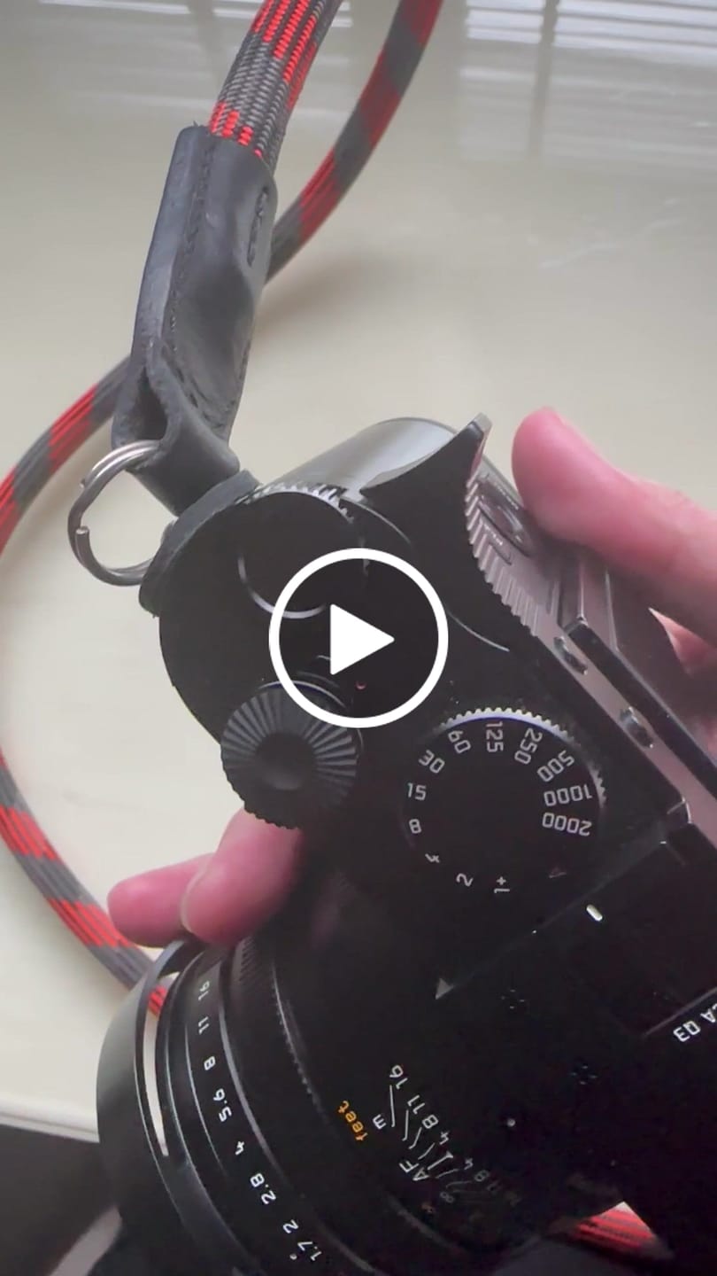 Customer video review of Air Clicker – Soft Release Button (Titanium Black Matte)