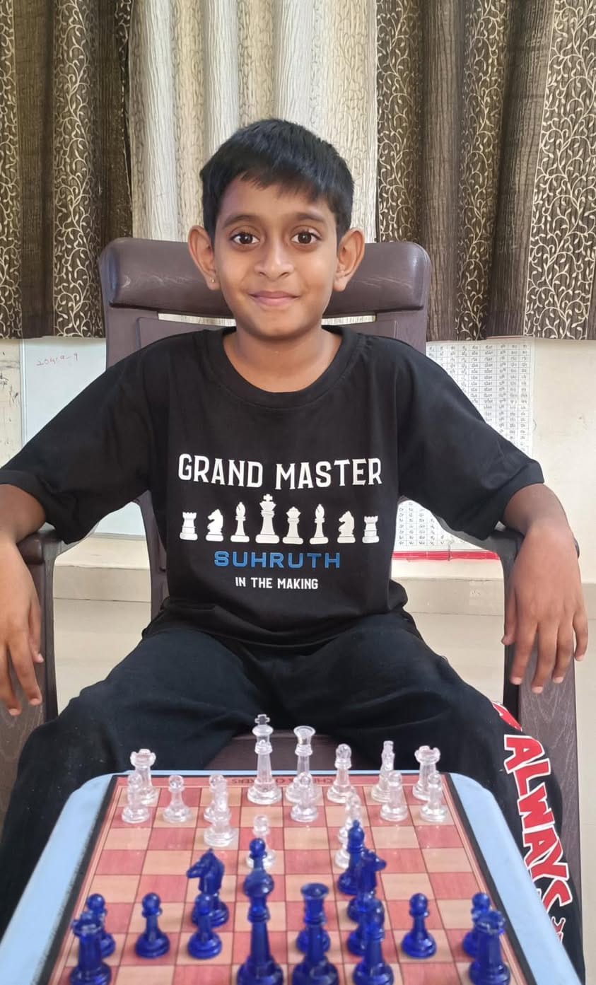 Customer photo review of Chess Grand Master Custom Kids Tee