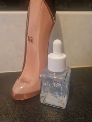 Customer photo review of Hyaluronic HyperBoost Serum