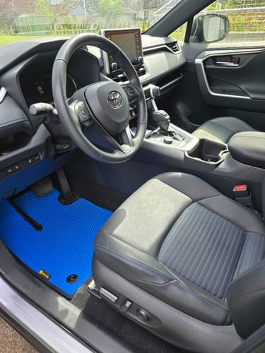 Customer photo review of Mata do bagażnika na wymiar