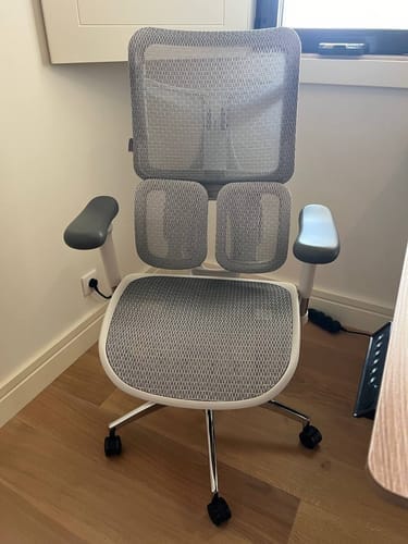 Customer photo review of Doro S100 Ergonomic Office Chair