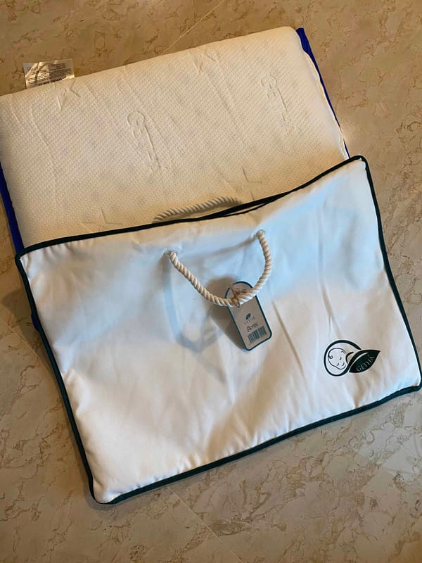 Customer photo review of Getha 100% Natural Latex Baby Pillow