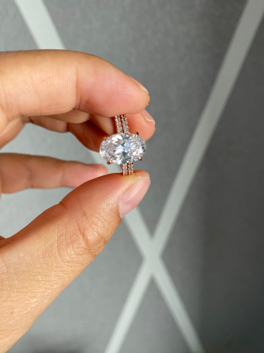 Customer photo review of S925 4.0 Carat Oval Cut Wedding Ring Set With Hidden Halo Promise Ring Classic Half Wedding Band