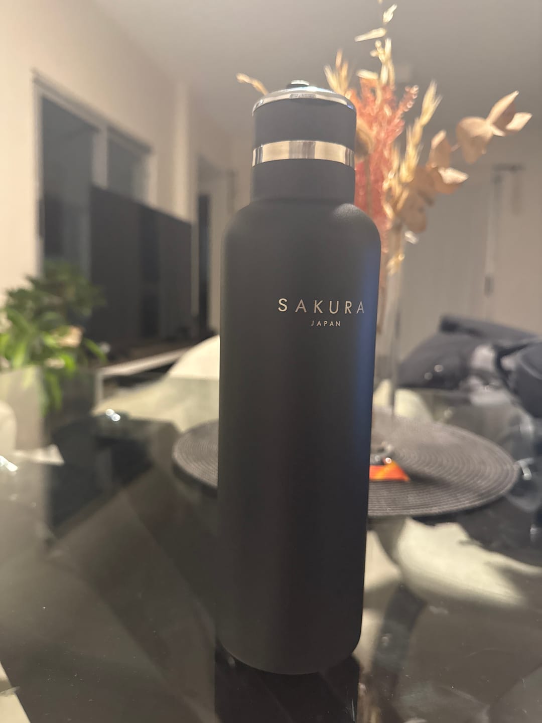 Customer photo review of Botella Térmica Sakura Acero Inoxidable 750 Ml Negra Mate