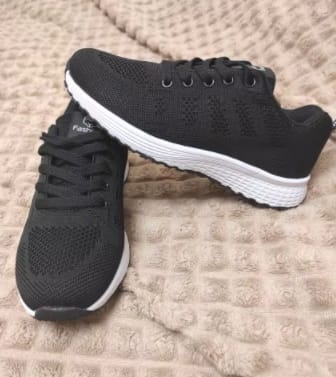 Customer photo review of Ortho Sport Max Zapatillas ortopédicas para el dolor de pies