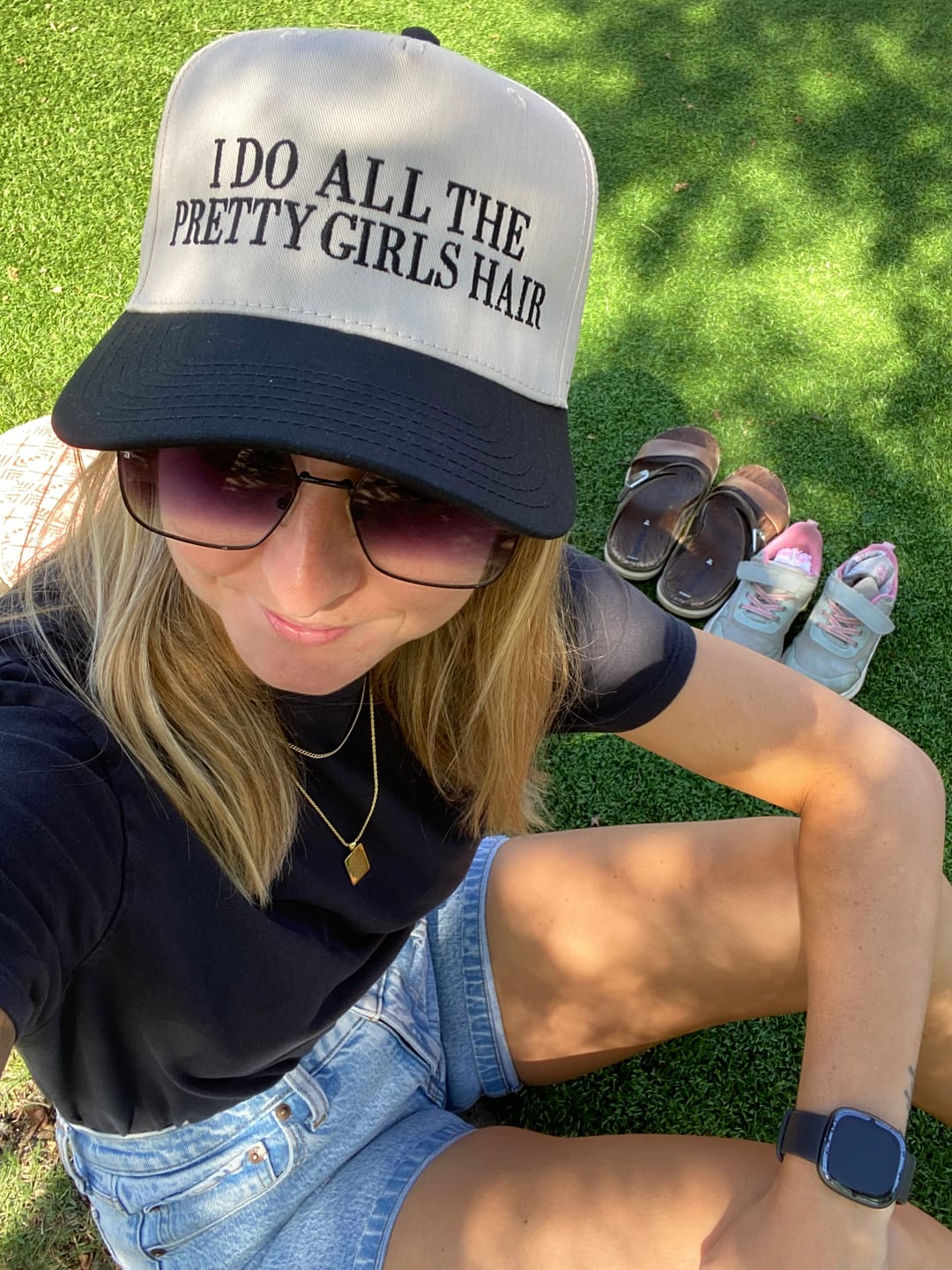 Customer photo review of I do all the pretty girls hair - Trucker Hat
