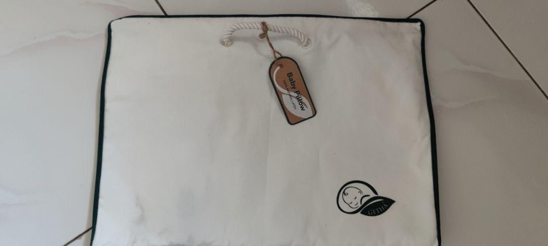 Customer photo review of Getha 100% Natural Latex Baby Pillow