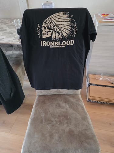 Customer photo review of T-SHIRT IRON BLOOD