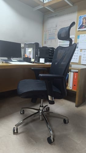 Customer photo review of M57 Classic Office Chair