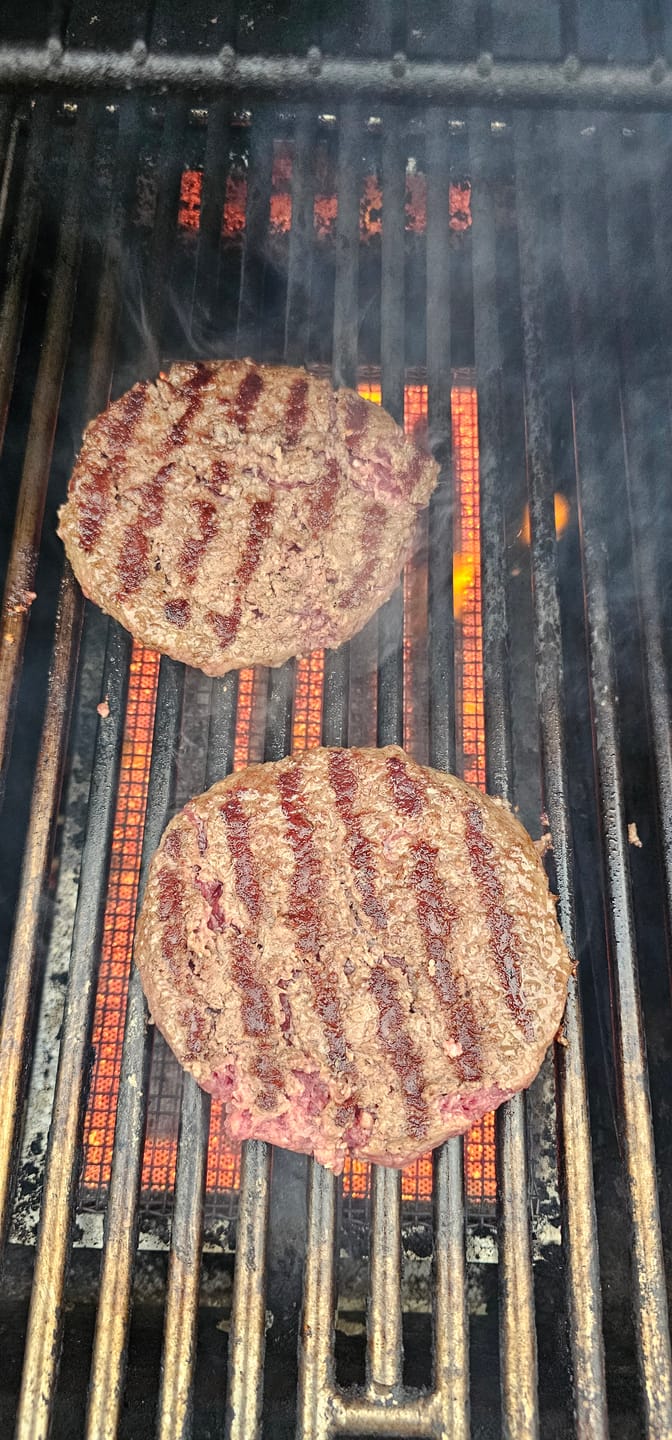 Customer photo review of Best Grass-Fed Burger Box
