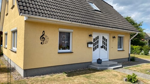 undefined review of Wandrelief Metall Notenschlüssel 68 cm image 1 out of 1