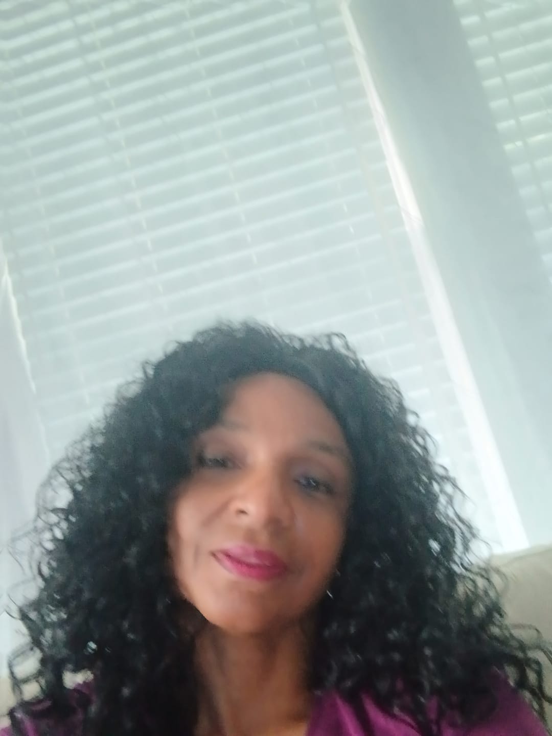 Customer photo review of Outre Quick Weave Half Wig - TARIAN