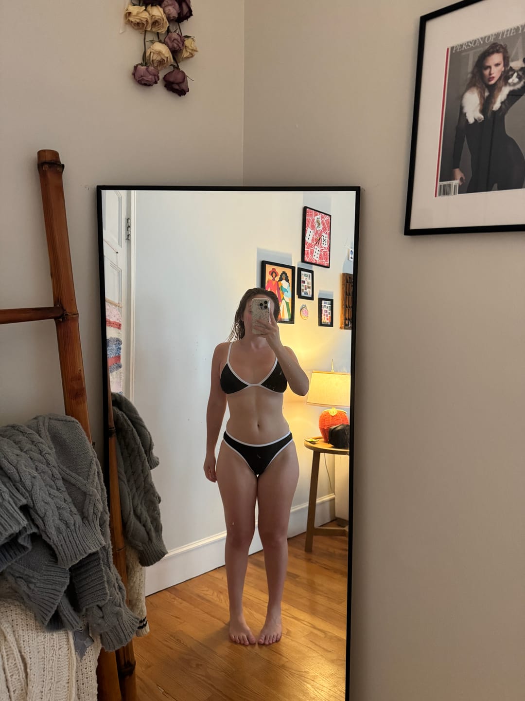 Customer photo review of LILY Black & White Minimal Triangle Top